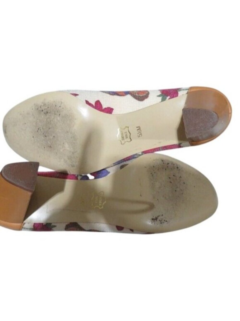 Etienne Aigner Vintage Italian Patent leather and floral canvas pumps size 5.5 - Picture 11 of 13